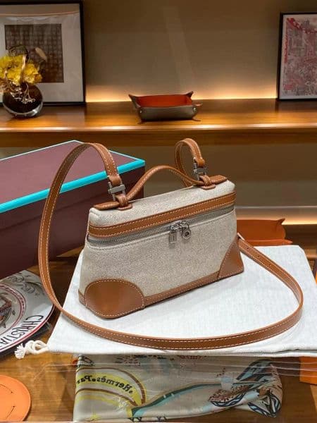 Canvas small bag, lunch box bag, high-end contrasting color handbag, makeup bag