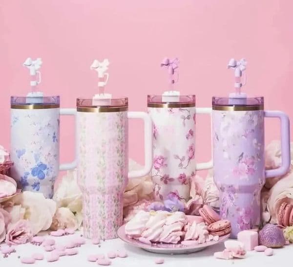 Luxury Designer Decor US Stock Blue Magnolia Rose Lilac Floral Black Chroma Pink Flamingo Tumbler 40Oz Stainless Steel room Cups Handle Lid 10