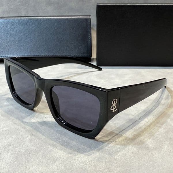 Designer Sunglasses for Women Men Luxury Classic Full Frame Fashion Ploarized Outdoor Driving Beach UV Protection UV400 with Box