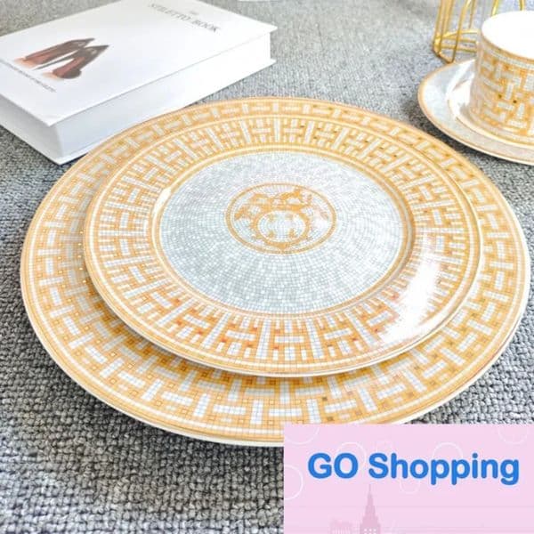 room Luxury Designer Decor European Golden Rim Bone China Western Food/Steak Plate Ornaments Model Room Countertop Household Ceramic Dishes 2
