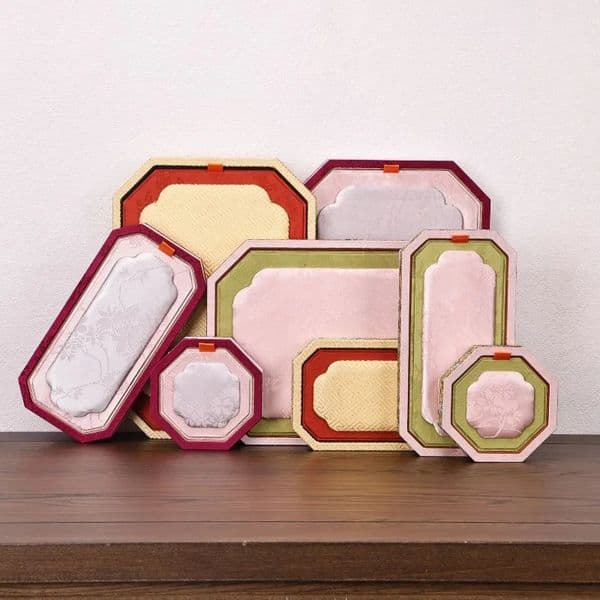 Solid Wood Jewelry Box y Ring Earring Storage Boxes Jeweler Retro Necklaces Bracelet Display Case Jewellery Showcase Prop 260415