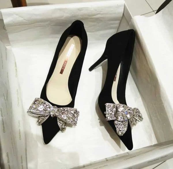 New Fashion Bowknot Pointed Toe High Heels Pumps Womens Stiletto White Pearl Bridal Wedding Shoes Banquet Party Dress Shoes X260417