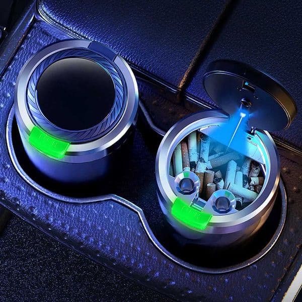 1 car ashtray set interior use one click lid opening large capacity equipped with LED lights and metal lining S26417