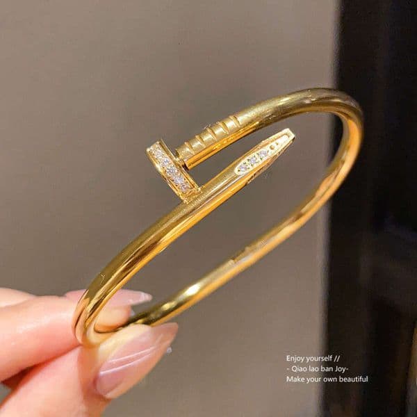 Stainless Steel Zircon Stud Cross Clasp Niche Design, Simple Bracelet, Light Luxury, High-End Feel, Women's Jewelry