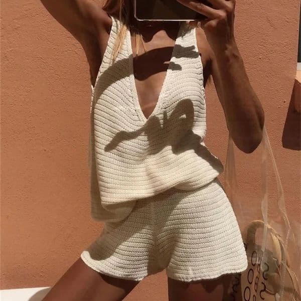 Casual Shorts Set For Spring Summer Comfortable Everyday Lazy Style Solid Color V-neck Pullover Knitted Vest Short Two-piece Set 260403BJ