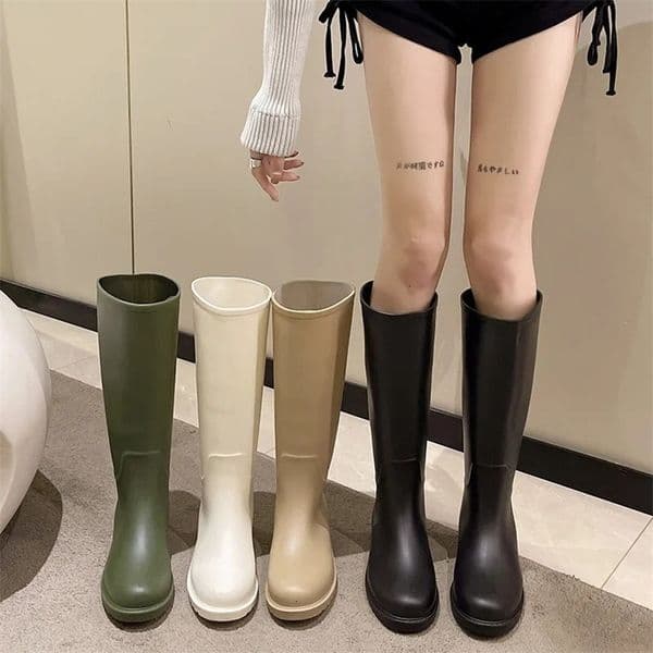 Fashionable High-Tube Womens Rain Boots Waterproof Non-Slip Kitchen Workwear Outdoor Shoes Wear-Resistant PVC Material 251111BJ