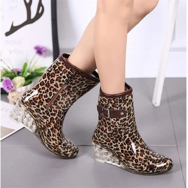 Shangjiake Mid length Women Rain Boots High Heel Fashion Rain Shoes Anti slip Slope Heel Waterproof Overshoes female Water Shoes 251106BJ