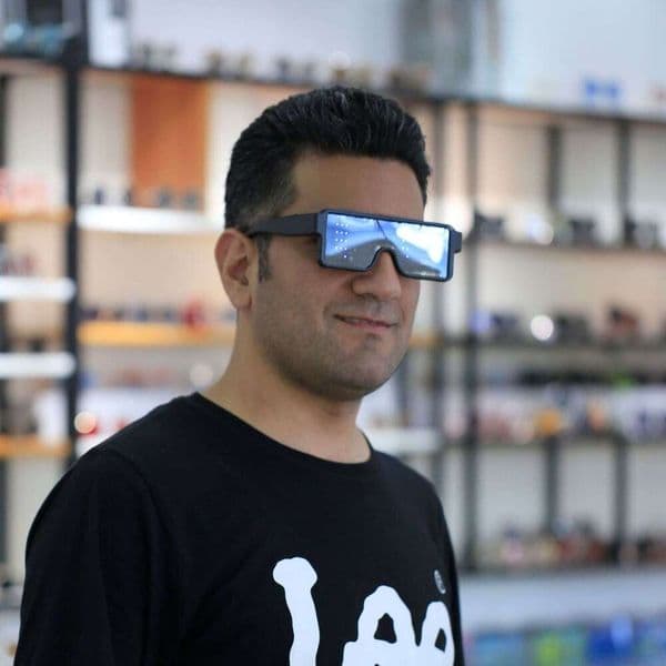 2026 New New Light-Up Glasses Colorful Tiktok Trend Bar Party Dynamic Charging Pattern Changing Bright LED Sunglasses Designer