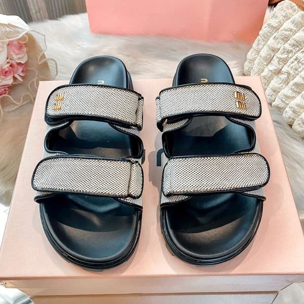 Designer Sandals Slippers Women Slides style Shoes Outdoor Casual Open-toe slippers Summer Slippers All black perforated Slides