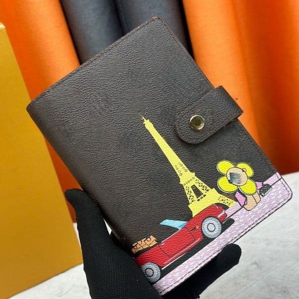 Hot Sale Designers Large DESK RING AGENDA COVER Holders Business Notebook Diary Protective Case Card Holder Wallet Luxury Desktop Notepad Card Holder Case