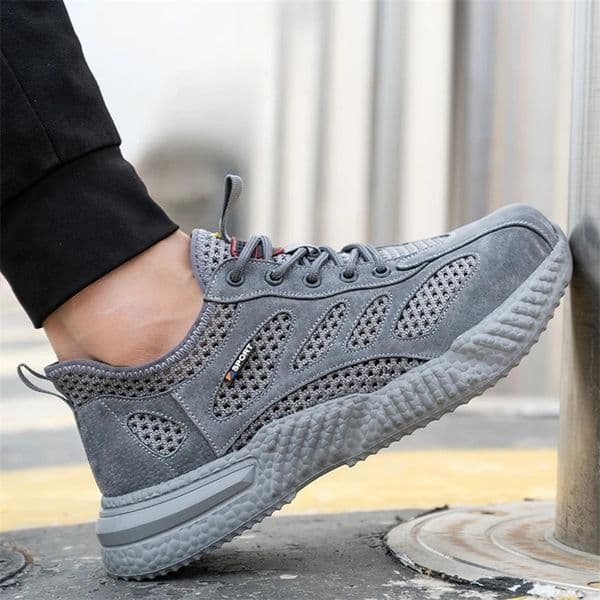 light summer work shoes breathable mesh safety shoes for woman comfortable work sneakers for men steel toe work safety boots 260317BJ