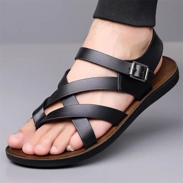 Summer Rome Fashion Men Gladiators Black Buckle Strap Patent Leather Casual Shoes Breathable Beach Sandals Outdoor Slippers 260403BJ