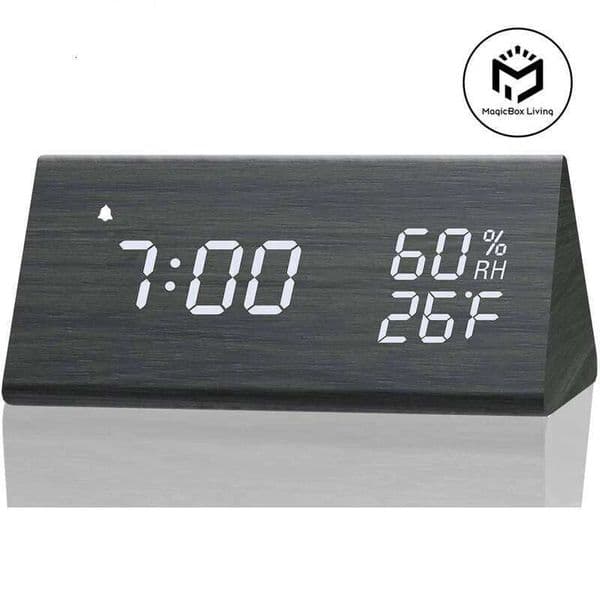 Wooden LED Time Display USB Charger Humidity and Temperature Detection Digital Alarm Clock For Bedside Table 26L0418