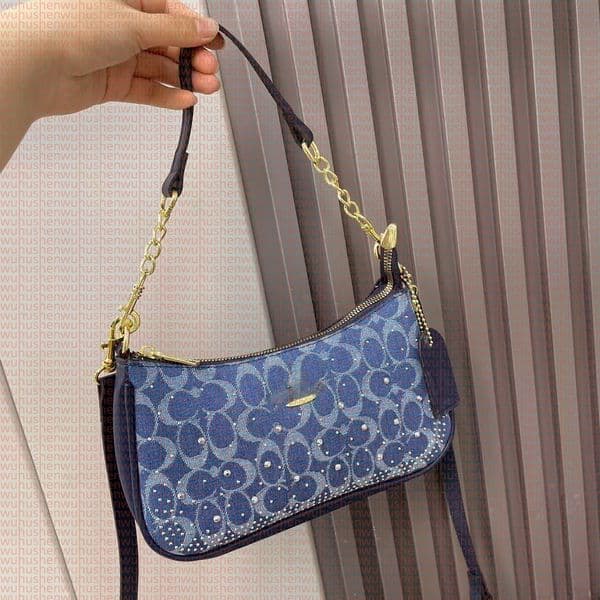 Wholesale Ladies Fashion Shoulder Designer Simple Mini Handbag Underarm Classic Peplum Purse Wallet Alphabet Bag Fashionable portable