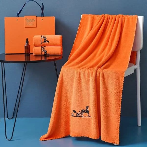 3-Piece Set Gift Box Embroidered Bath Face Towel Washcloth B2