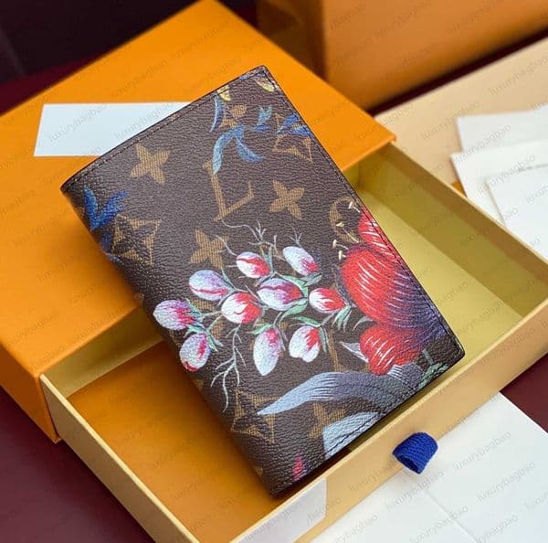 designer Passport cover Monogram Eden letter for men women fashion Classic passport holder card bag pair gird Business checkbook ID leather Credit card holder new