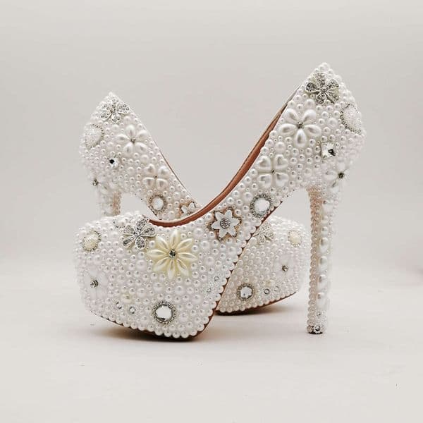 2026 designer luxury highend 14cm roundtoe adhesive lowtop retro pearl party stiletto heels solid color single shoes designer sandals