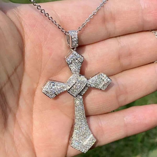 Hip Hop Stunning New Arrival Top Selling Jewelry Sterling Sier Pave White 5A CZ Gemstones Party Cross Pendant Women Necklace aaa