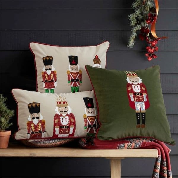 Pillow Case Christmas Decoration Pillow Cover White Embroidered Santa Tree Snowflakes Nutcracker Cushion Cover For Sofa Bed Chair Soft Cozy 251107BJ