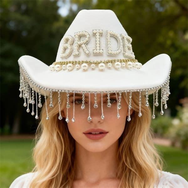 HongLuan White Felt BRIDE Cowboy Hats Women Cowboy Hat Rhinestone Woman Festival Accessories Wedding Party Decorations 260402BJ