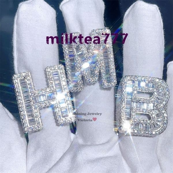 Best Selling Classic Round Mix Baguette Moissanite Diamond Custom Letter Initial Ring