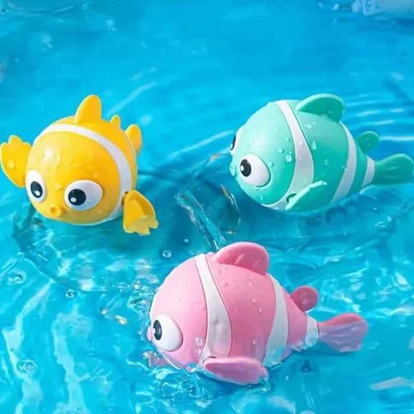 Bath Toys Cute Swimming Clown Fish Bath Toy for Toddlers Floating Wind Up Toys for Boy Girl New Born Baby Bathtub Toddler Toys C260420