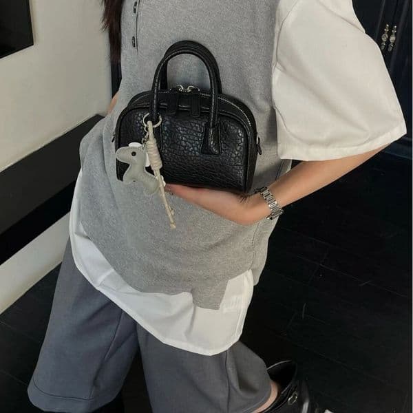 Top Layer Cowhide Single Shoulder Crossbody Women's Fashion Versatile Simple Large Capacity Zipper Shell Bag Soft Genuine Leather