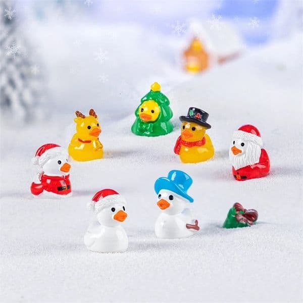 35pcs Resin Mini Christmas Duck Miniature Figurines Ornaments Christmas Decor Animal Garden Crafts Tiny Ducks Landscape Decora 251216BJ