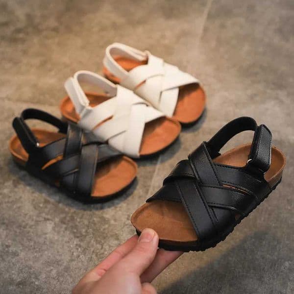 Childrens Summer PU Open Toe Sandals For Boy Girl Roman Cork Sandals Outdoor Non Slip Soft Leather Beach Shoes For Kids FashionT260420