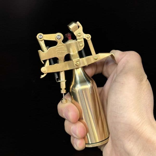 Handmade lighter special-shaped machine vintage kerosine machine Capitol gift T260420