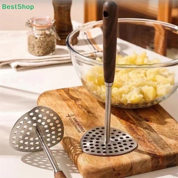RStainless Steel Potato Masher - Heavy Duty Food Masher with Comfortable Wooden Handle for Vegetables Fruits and Baby Food 260414BJ