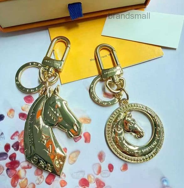 2026 Latest hot models 2 New Keychain Chocolate keychain Premium Leather u0026 Aluminum Designer Key Chain Holder Stylish Keyring Jewelry828