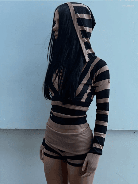 Women's Tracksuits Sexy Striped Hooded Knitted Top Set Women Chic Full Sleeve Deep V-neck Cropped Tops Shorts Sets Lady Vacation Street
