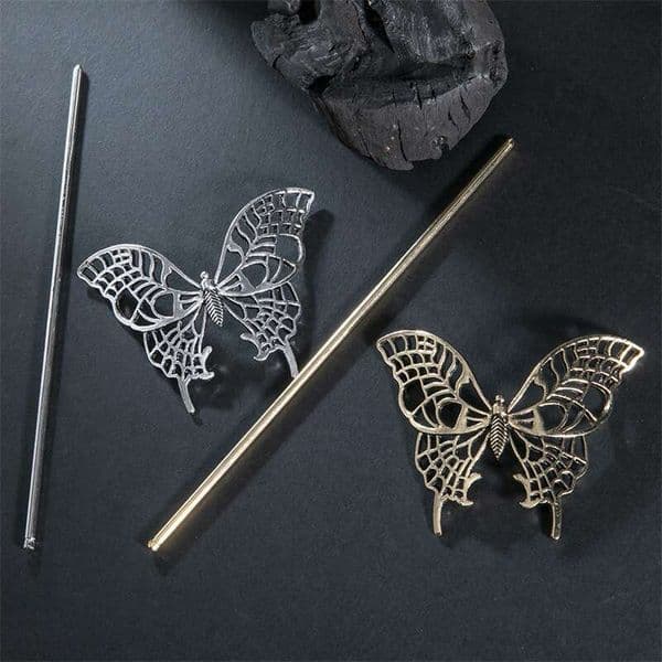 Simple hollow-out hairpin, versatile updo accessory, new Chinese-style retro metal butterfly hair ornament