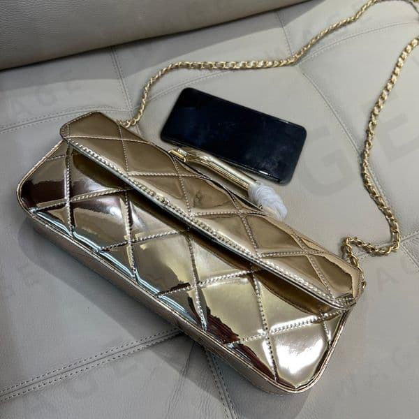 2026 Women's Patent Leather Mirror Small Square Bag, Quilted Flap Top Handle Chain Strap, Stylish Shoulder Handbag for Daily Commute Party -3