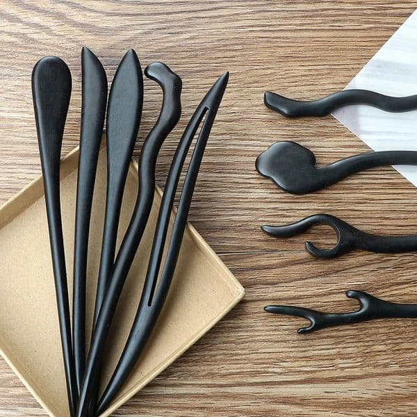 Retro Style Hairpins Simple Natural Black Sandalwood Hair Stick Girls Chopstick Clips Pins Jewelry Accessories 260420