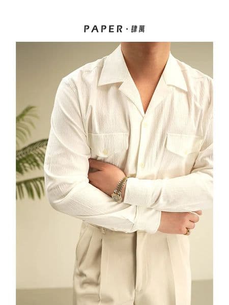Seersucker Cuban collar double-pocket loose-fitting shirt with pleated n and deep V-neck mens casual shirt for summer 260421