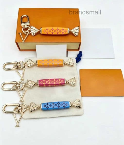 Designer Sweets Bag Charm Woman Blue Sugar Colorful Lollipop Keychain Purse Charm Shiny Gold Colored Chain Keyring Childhood Pleasures Gift M03517
