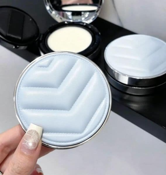 All Hours Blur Cushion 14g Mattifying Icy Cushion Long Lasting Oil Control Full Coverage Foundation Pressed powder Waterproof Base Makeup for All Skin Types