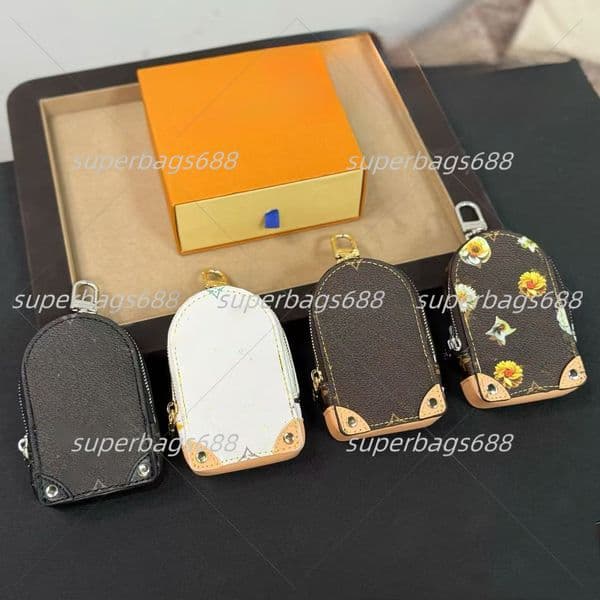 spicy bag charm Pouch Earphone Case High Quality m03296 ACORN CLEMENTINE Leather Keychain Classic bag chain Designer Keyring Cute bag charm