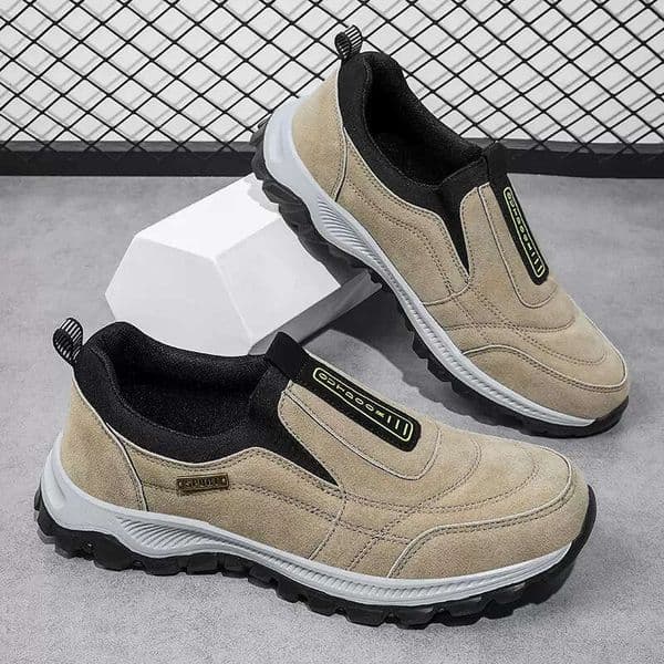 Free shipping Spring and Autumn New Men's Large Size Casual Trade Slip-on Couple Style Unisex Outdoor Hiking Running Shoes top high sneakers