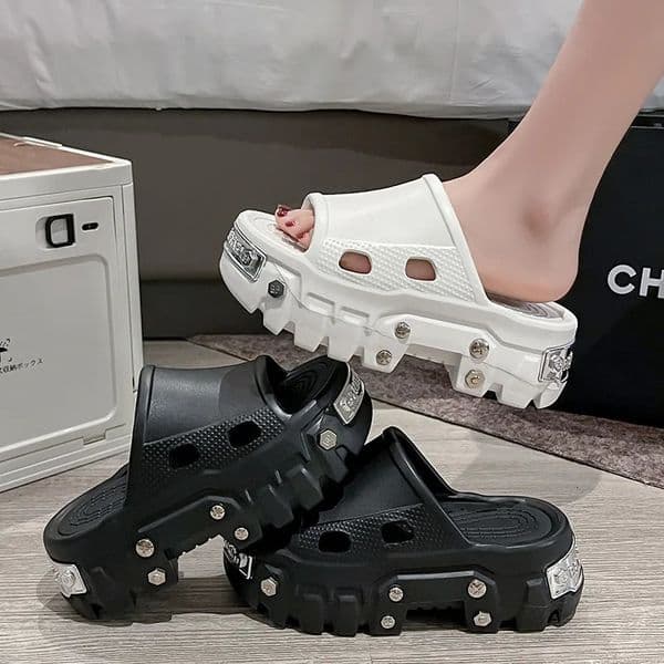 Women Slippers Fashion Platform Punk Style Rivet Womens Shoes Increase Height Thick Soled Paris EVA Antislip 260421
