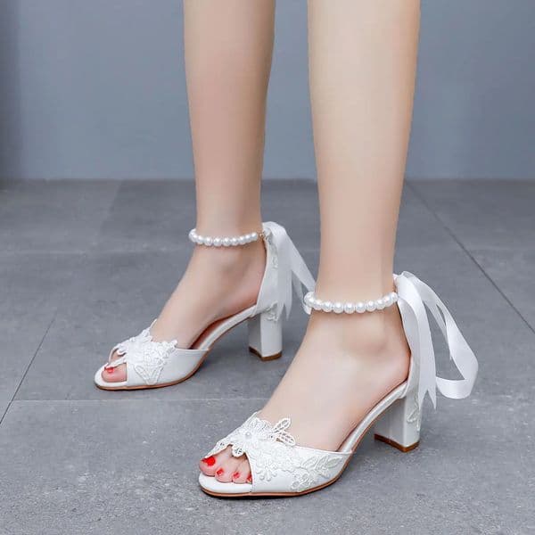 White Lace Pearl Ribbon Square Heel High Heel Open Toe Sandals Banquet Dress Wedding Shoes 260421