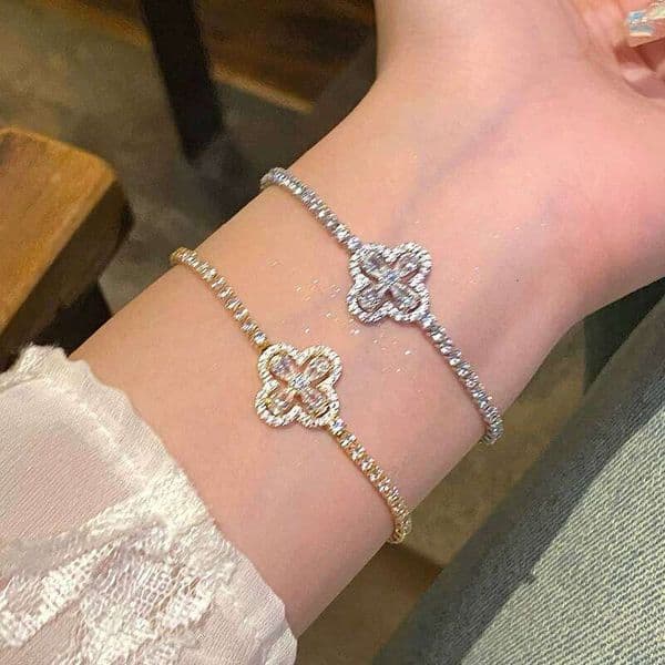 Super Shiny Four-Leaf Clover Light Luxury Niche Exquisite Bracelet, Crystal Bracelet For Women, 2025 New Style Hand Rope Jewelry