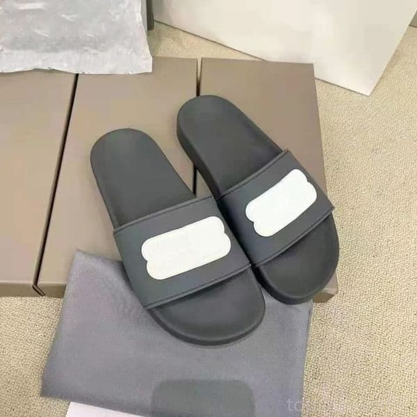 Flat Designer Shoes Slipper Summer Brand Fashion Women Sandal Casual Slides Outdoor Flops SlippersTrendy women s shoes