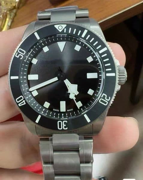 2026 Tudorrwatch 39mm Watch Designer High Quality Aaa Men Womens Automatic Mechanical QuartzFashion Tudorwatches 200 meters waterproof
