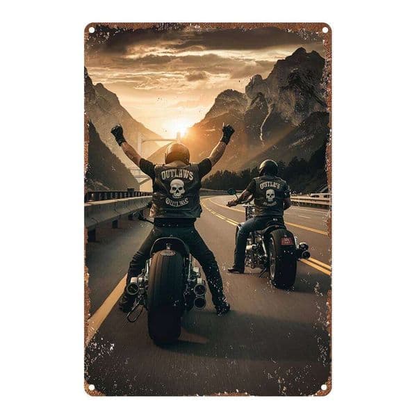 Room Decor Aluminum Wall Art Sign, Fashionable Motorcycle Outlaws Sunset Road Metal Tin Decor, Versatile Gift for Home & Offi 26Y0423