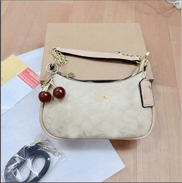 bags tabby Wholesale Ladies Fashion Bag Shoulder Bag Underarm Bag Designer Simple Bag Mini Handbag Underarm Bag Classic Peplum Purse Wallet Alphabet Bag