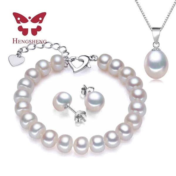 HENGSHENG Pearl Bracelet Pendant Earrings Three Jewelry Sets for Women Pearl Necklace/Earring/Bracelet Wedding Jewelry Set260421
