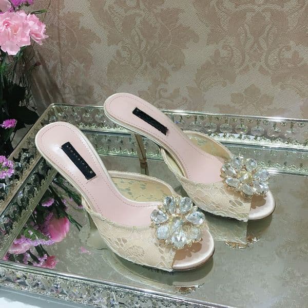 2026 new model 2026 new model Designer shoes high heels sandals rhinestones gemstones sunflower buckles lace slippers mesh sexy sandals